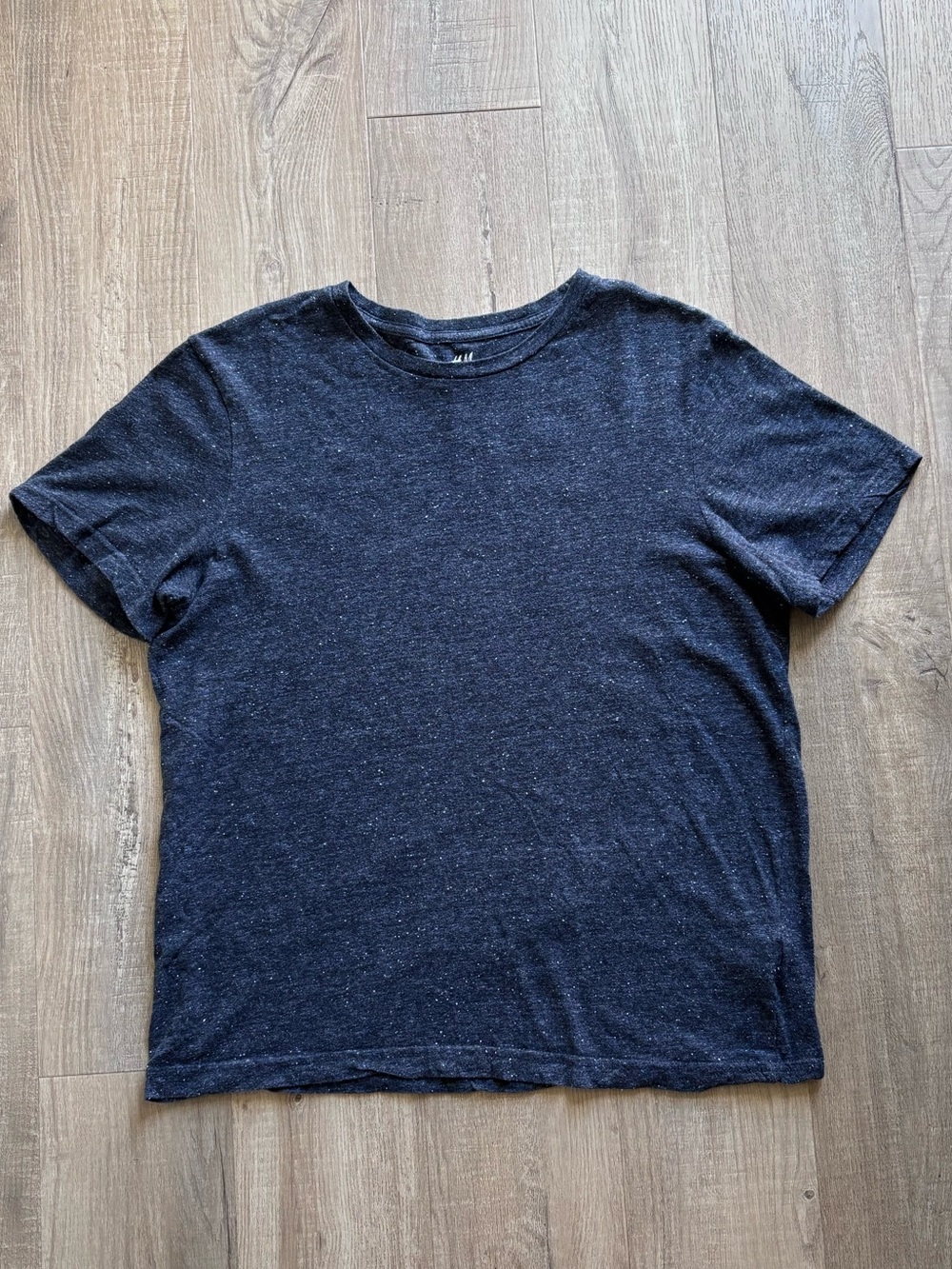 H&M Charcoal Speckled Short Sleeve Tee